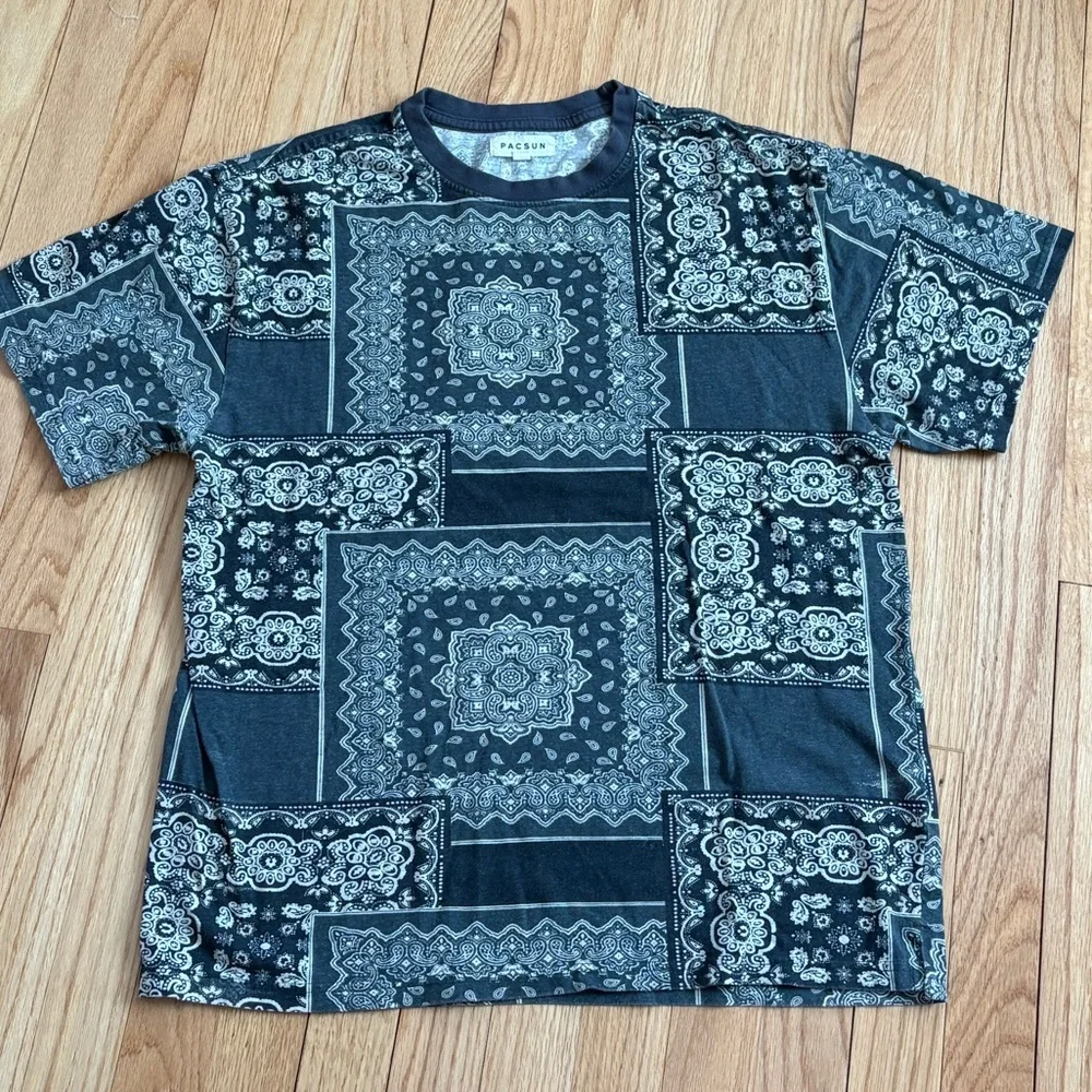 Men's Gray Patterned Shirt